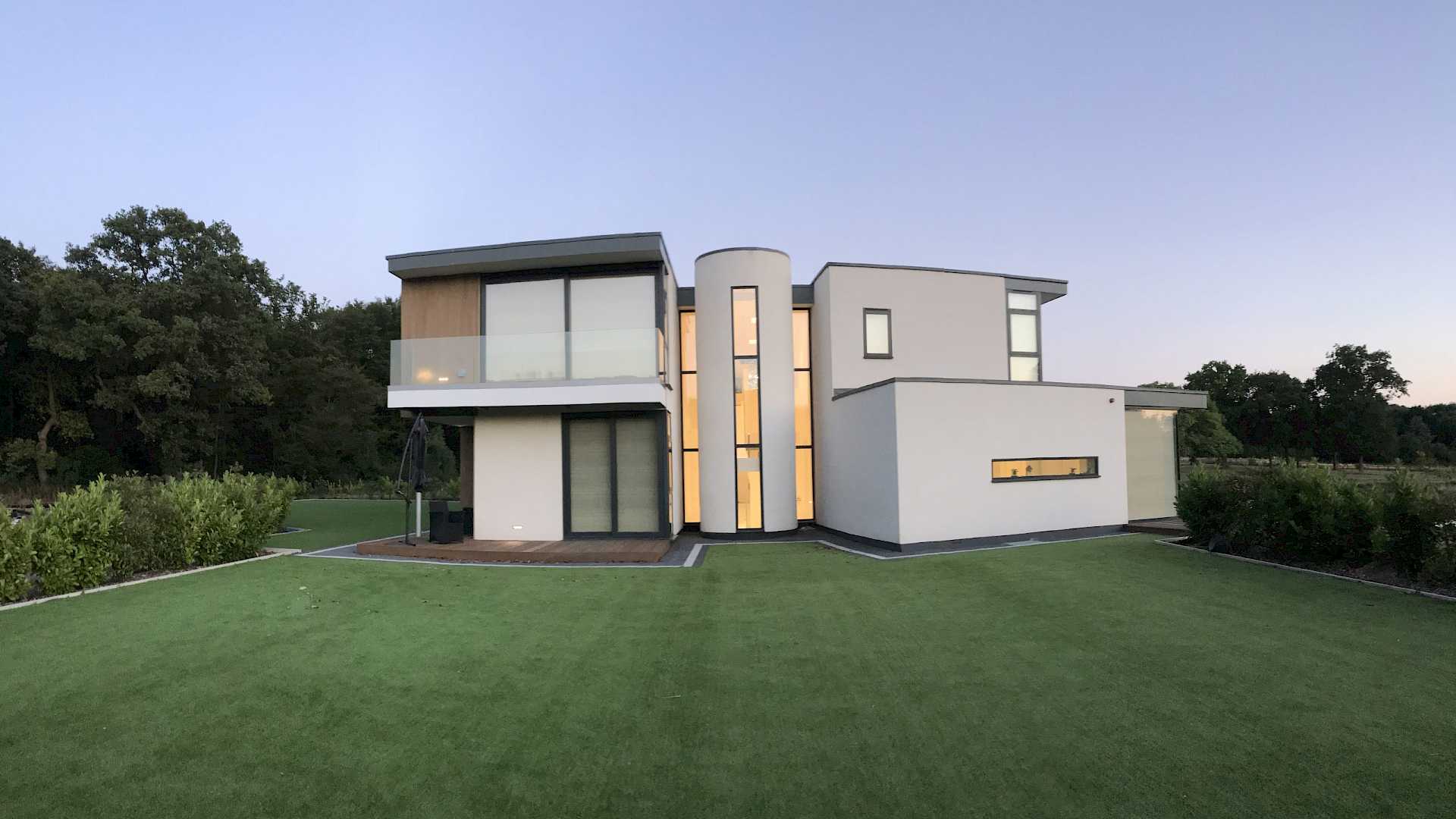 Lutron lighting control system and LED light fittings provide energy saving.