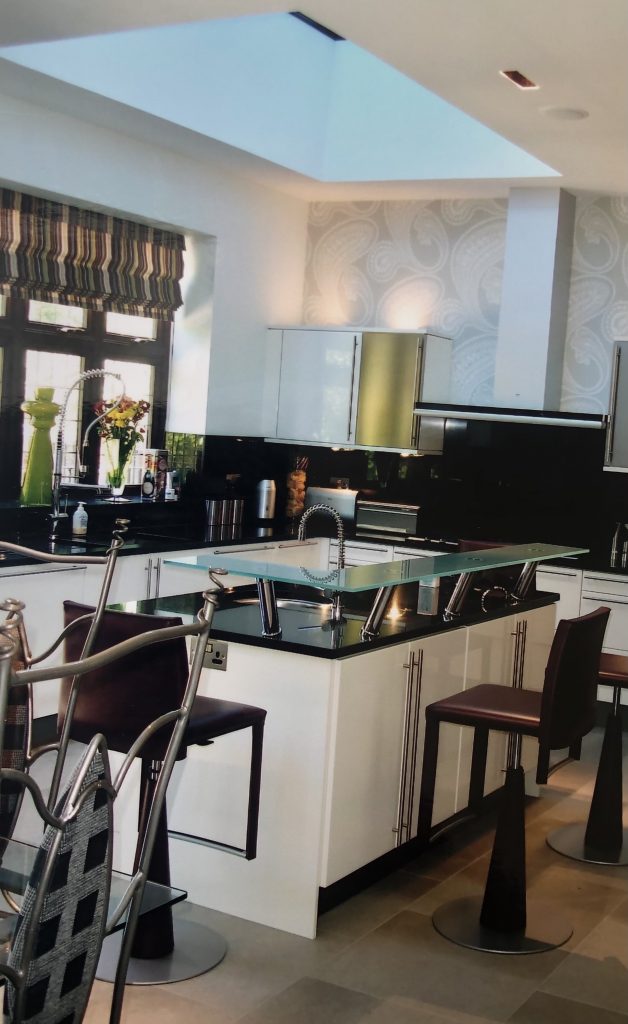 Kitchen with Lutron lighting control
